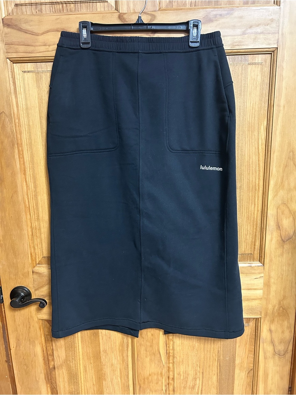 Lululemon Loungeful High-Rise Midi Skirt Black Size L Fleece Pocket Back Slit